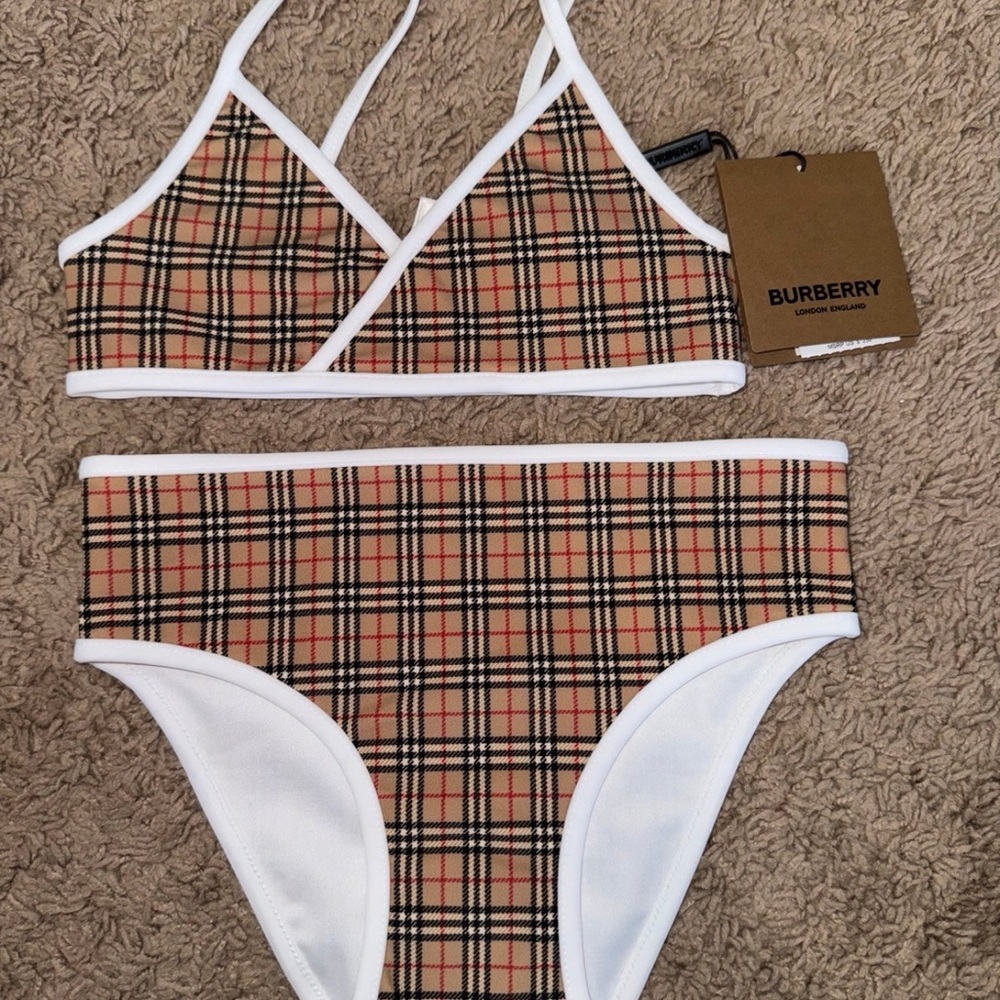 Girls burberry bikini size 6Y